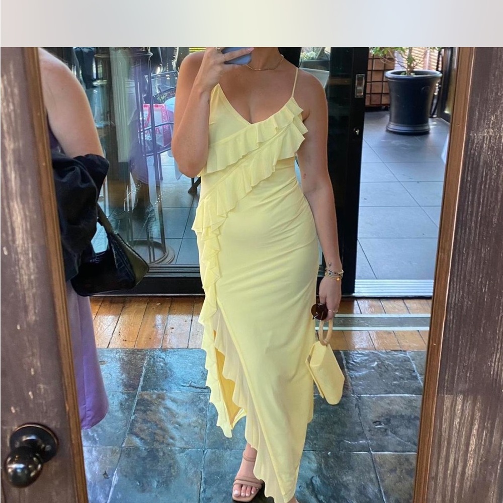Chic Asymmetrical Yellow Ruffle Dress